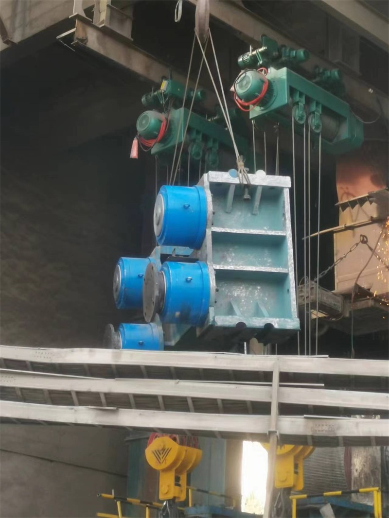 Hydraulic System Transformation of Roller Press